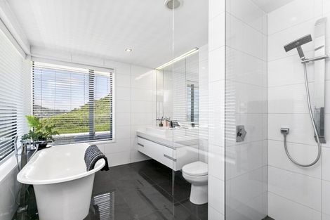 Photo of property in 24 Punjab Street, Khandallah, Wellington, 6035