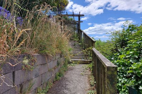 Photo of property in 2 Naughton Terrace, Kilbirnie, Wellington, 6022