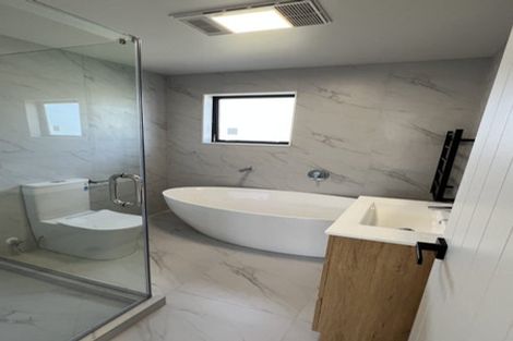 Photo of property in 1 Ripa Street, Flat Bush, Auckland, 2019