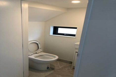 Photo of property in 18 Bei Road, Papakura, 2110