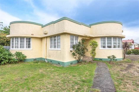 Photo of property in 33 Abbot Street, Gonville, Whanganui, 4501