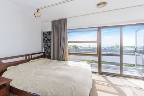 Photo of property in 747d Whangaparaoa Road, Stanmore Bay, Whangaparaoa, 0930