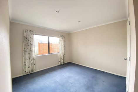 Photo of property in 23 Dairyland Drive, East Tamaki Heights, Auckland, 2016