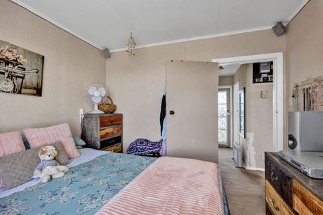 Photo of property in 325 Matangara Road, Hawera, 4672