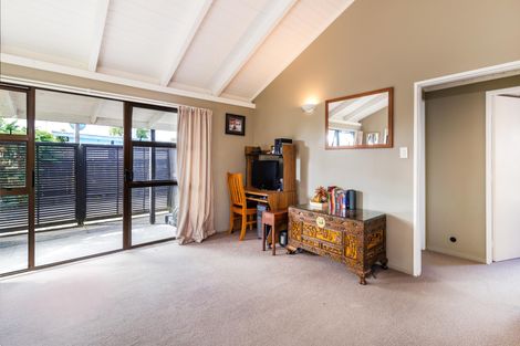 Photo of property in 2/44 Taupo View Road, Taupo, 3330