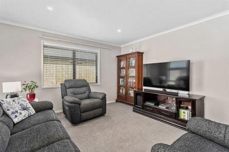 Photo of property in 8 Karearea Drive, Coastlands, Whakatane, 3120