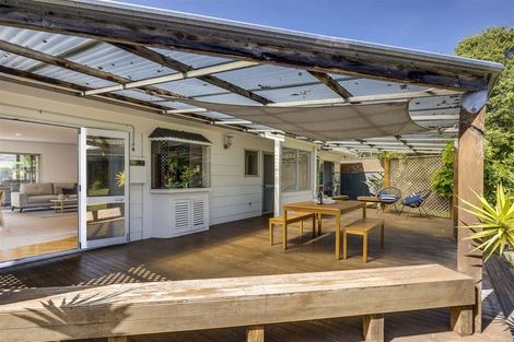 Photo of property in 3 Redwood Place, Te Awanga, 4102