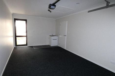 Photo of property in 2/1 Burrows Place, Frankton, Hamilton, 3204