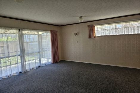 Photo of property in 1 Douglas Street, West End, Palmerston North, 4412