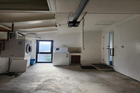 Photo of property in 19a Karamu Street, Strandon, New Plymouth, 4312