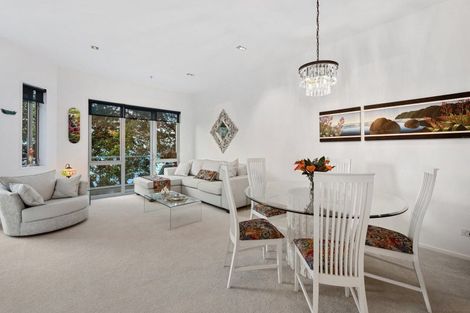 Photo of property in 1/7 The Promenade, Takapuna, Auckland, 0622