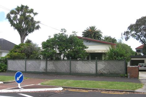 Photo of property in 60 Ellerton Road, Mount Eden, Auckland, 1024