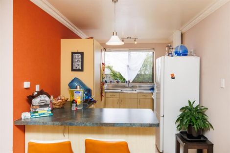 Photo of property in 12a Signal Street, Marton, 4710