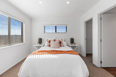 Photo of property in 16 Marion Crescent, Papamoa Beach, Papamoa, 3118