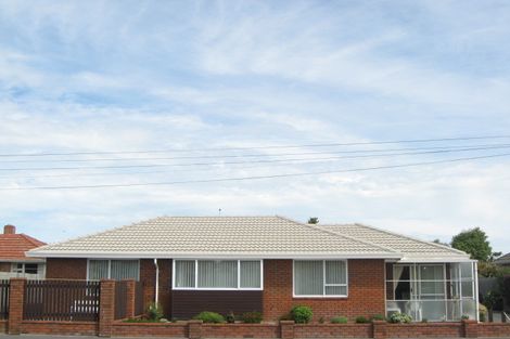 Photo of property in 46a Daniels Road, Redwood, Christchurch, 8051