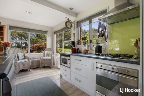 Photo of property in 10 Roretana Drive, Athenree, Katikati, 3177