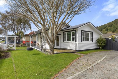 Photo of property in 71 Wilford Street, Wallaceville, Upper Hutt, 5018