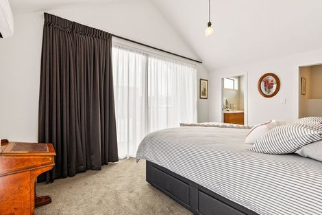 Photo of property in 10d Hastings Road, Mairangi Bay, Auckland, 0630