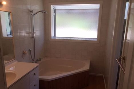 Photo of property in 6 William Souter Street, Forrest Hill, Auckland, 0620