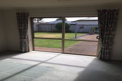 Photo of property in 5 Greenwich Place, Rototuna, Hamilton, 3210