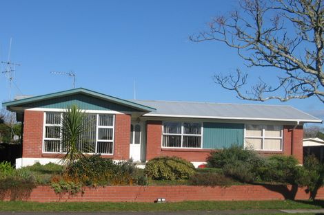 Photo of property in 28 Challinor Street, Pukete, Hamilton, 3200