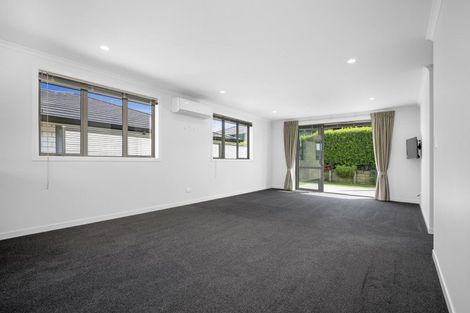 Photo of property in Waterview Estate, 91/4 Greystone Place, Omokoroa, 3114