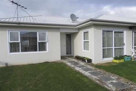 Photo of property in 82 Lothian Crescent, Strathern, Invercargill, 9812