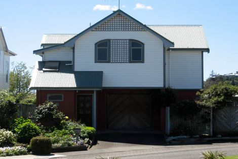 Photo of property in 2 Saint Georges Gate, Whanganui, 4500