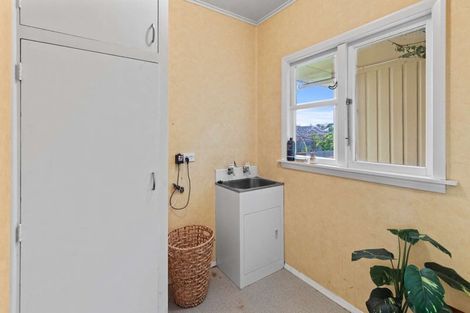 Photo of property in 31 Florence Avenue, Palmerston North, 4414