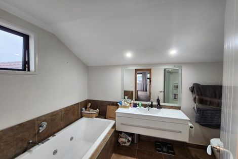 Photo of property in 5 Goble Road, Clarks Beach, Pukekohe, 2679