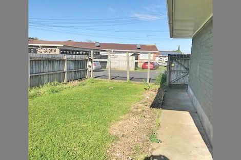 Photo of property in 1/9 Dinglebank Road, Mount Wellington, Auckland, 1060