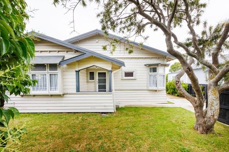 Photo of property in 194 Ferguson Street, West End, Palmerston North, 4412