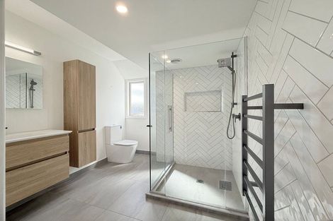 Photo of property in 5 Royal Elm Lane, Bryndwr, Christchurch, 8053