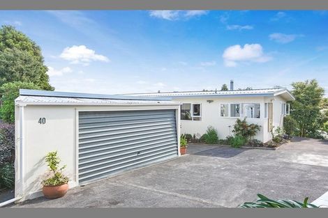 Photo of property in 40 Valley View Road, Glenfield, Auckland, 0629