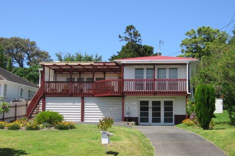 Photo of property in 71 Dundale Avenue, Blockhouse Bay, Auckland, 0600