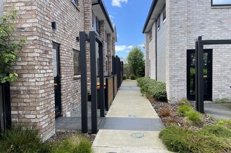 Photo of property in 10/17 Pearce Crescent, Taita, Lower Hutt, 5011