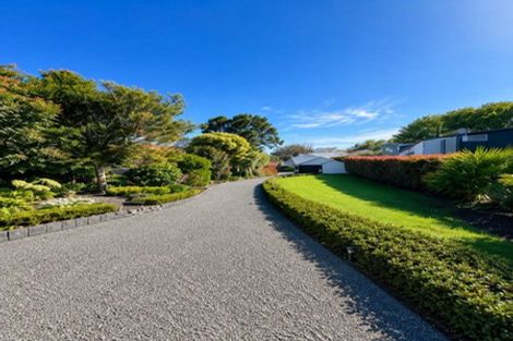 Photo of property in 55 Stanley Point Road, Stanley Point, Auckland, 0624