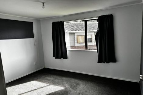 Photo of property in 10 Karepo Crescent, Ranui, Auckland, 0612