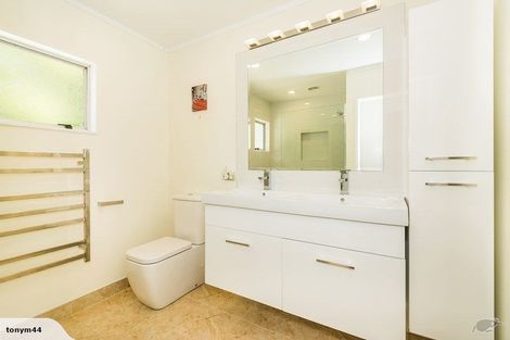 Photo of property in 30 Nigel Road, Browns Bay, Auckland, 0630