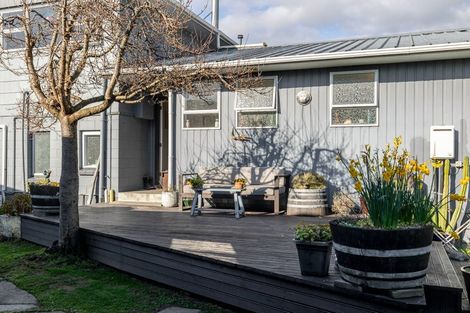 Photo of property in 6 Drury Street, Cloverlea, Palmerston North, 4412