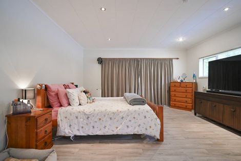 Photo of property in 60 Mchardy Street, Havelock North, 4130