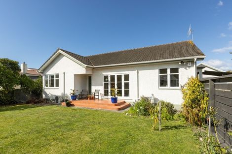 Photo of property in 30 Sanders Avenue, Marewa, Napier, 4110