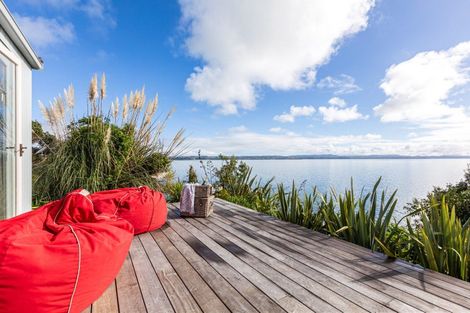 Photo of property in 13a Torkar Road, Clarks Beach, 2122