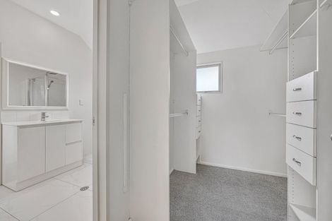 Photo of property in 19 Horotutu Road, Greenlane, Auckland, 1061