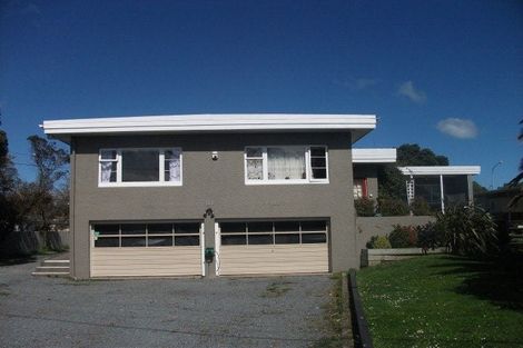 Photo of property in 6 Croft Grove, Moera, Lower Hutt, 5010
