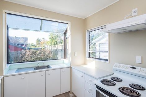 Photo of property in 66 Queens Road, Waikanae Beach, Waikanae, 5036