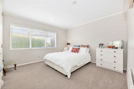 Photo of property in 11 Ballycullanie Place, Dannemora, Auckland, 2016
