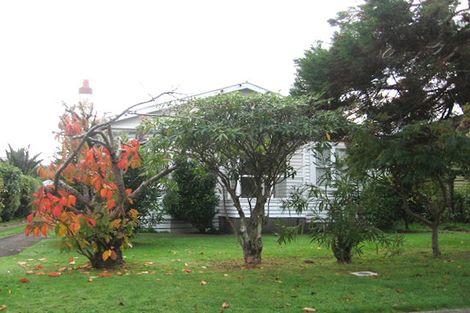 Photo of property in 23 Maire Street, Woburn, Lower Hutt, 5010