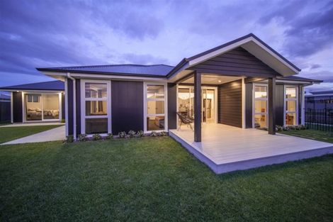 Photo of property in 3 Kaituna Place, Te Awa, Napier, 4110