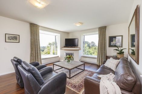 Photo of property in 51 The Strand, Fitzherbert, Palmerston North, 4410